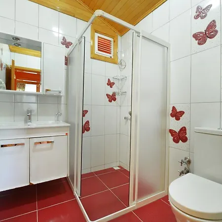 Guest house Melisa Cirali